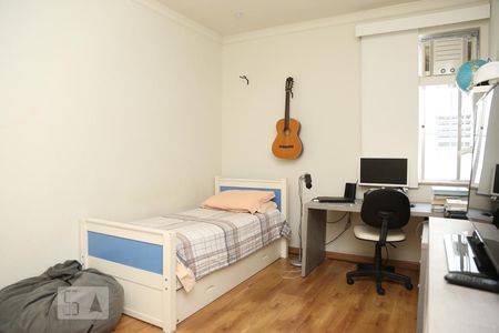 Apartamento à venda com 170m², 4 quartos e 2 vagasQuarto 3