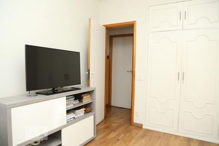 Apartamento à venda com 170m², 4 quartos e 2 vagasQuarto 3