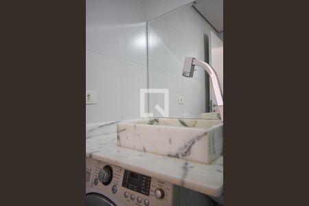 Apartamento à venda com 35m², 1 quarto e 1 vaga Apartamento à venda com 35m², 1 quarto e 1 vagaBanheiro