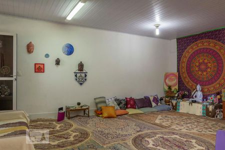 Salão de casa à venda com 6 quartos, 200m² em Vila Morse, São Paulo