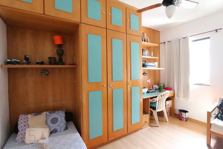 Quarto 1  de casa à venda com 3 quartos, 221m² em Pechincha, Rio de Janeiro