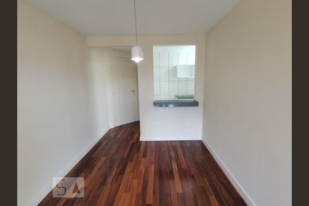 Sala de apartamento para alugar com 3 quartos, 67m² em Paraíso do Morumbi, São Paulo