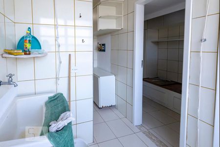 Apartamento à venda com 99m², 3 quartos e 1 vagaÁrea de Serviço