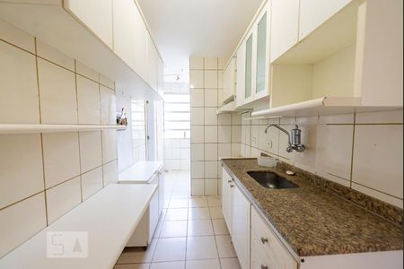 Apartamento à venda com 99m², 3 quartos e 1 vagaCozinha