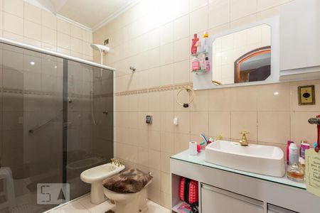 Casa à venda com 630m², 6 quartos e 5 vagasBanheiro suíte 3