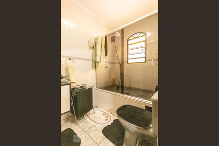 Casa à venda com 630m², 6 quartos e 5 vagasBanheiro suíte 5