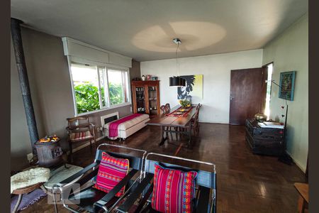 Detalhe Sala de casa para alugar com 4 quartos, 269m² em Guarani, Novo Hamburgo