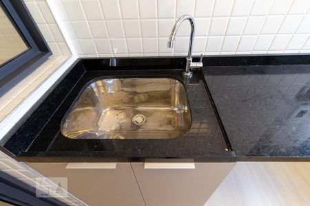 Apartamento para alugar com 73m², 2 quartos e 1 vagaÁrea de serviço - tanque