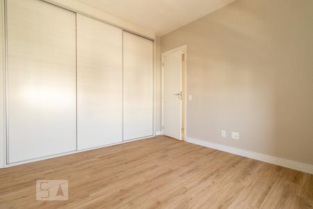 Apartamento para alugar com 73m², 2 quartos e 1 vagaSuíte