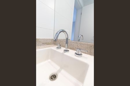 Apartamento para alugar com 73m², 2 quartos e 1 vagaBanheiro da suíte