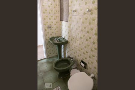 Apartamento à venda com 100m², 3 quartos e 1 vaga Apartamento à venda com 100m², 3 quartos e 1 vagaBanheiro