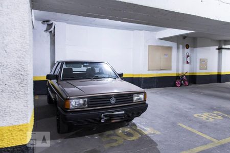 Apartamento à venda com 100m², 3 quartos e 1 vaga Apartamento à venda com 100m², 3 quartos e 1 vagaGaragem