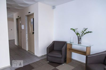 Apartamento à venda com 100m², 3 quartos e 1 vaga Apartamento à venda com 100m², 3 quartos e 1 vagaHall social