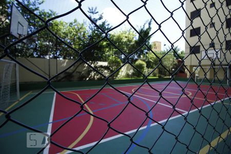 Apartamento à venda com 57m², 2 quartos e 1 vagaCondomínio