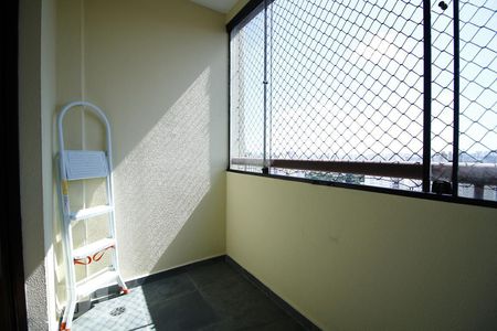 Sacada de apartamento à venda com 2 quartos, 57m² em Cambuci, São Paulo