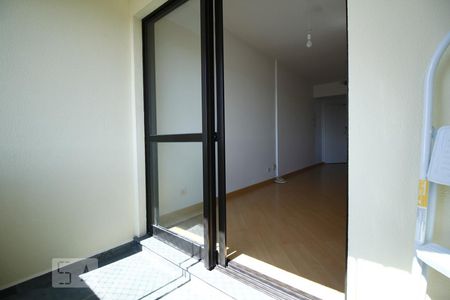 Sacada de apartamento à venda com 2 quartos, 57m² em Cambuci, São Paulo