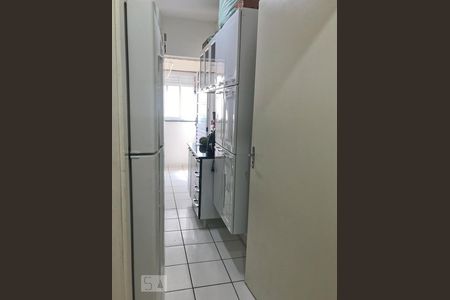 Apartamento à venda com 49m², 2 quartos e 1 vagaCozinha
