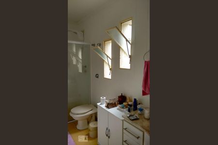 Banheiro 2 de casa à venda com 4 quartos, 150m² em Cidade São Francisco, São Paulo