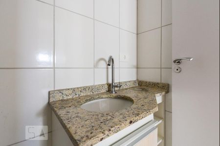 Banheiro de apartamento à venda com 2 quartos, 66m² em Vila Dusi, São Bernardo do Campo