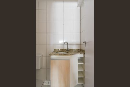 Banheiro de apartamento à venda com 2 quartos, 66m² em Vila Dusi, São Bernardo do Campo