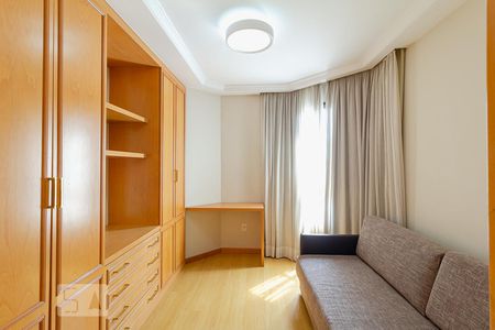 Segundo dormitório de apartamento à venda com 2 quartos, 58m² em Indianópolis, São Paulo