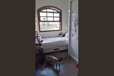 Casa à venda com 190m², 3 quartos e sem vagaQuarto 2