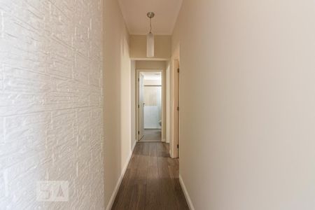 Corredor de apartamento para alugar com 2 quartos, 70m² em Vila Osasco, Osasco