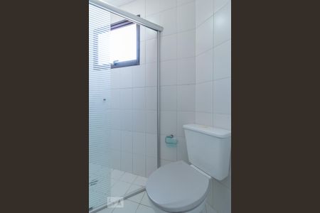 Apartamento para alugar com 60m², 2 quartos e 2 vagas Apartamento para alugar com 60m², 2 quartos e 2 vagasBanheiro da Suíte