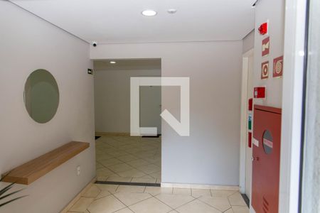 Apartamento para alugar com 43m², 2 quartos e 1 vagaHall social