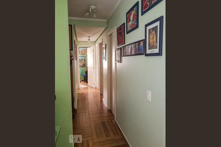 Apartamento à venda com 196m², 4 quartos e 2 vagasCorredor