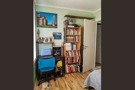Quarto de apartamento à venda com 4 quartos, 198m² em Chácara Califórnia, São Paulo