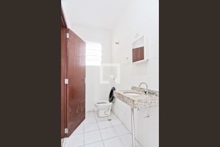 Casa à venda com 250m², 4 quartos e 2 vagasBanheiro da Suíte 1