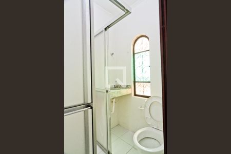 Casa à venda com 250m², 4 quartos e 2 vagasBanheiro da Suíte 2