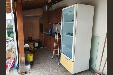 Apartamento à venda com 240m², 3 quartos e sem vagaÁrea comum - Churrasqueira