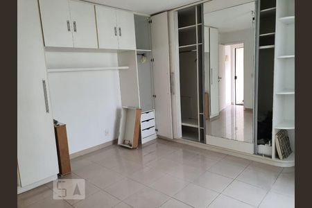 Apartamento à venda com 240m², 3 quartos e sem vagaQuarto Suíte