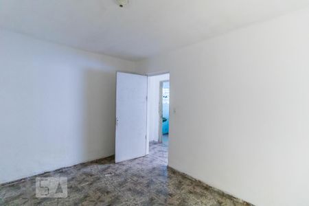 Quarto de apartamento à venda com 1 quarto, 50m² em Vila Carmosina, São Paulo