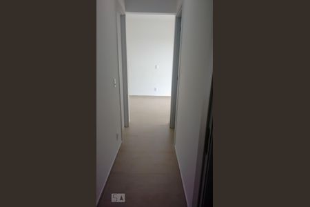 Corredor de apartamento para alugar com 2 quartos, 50m² em Jardim Parque Morumbi, São Paulo