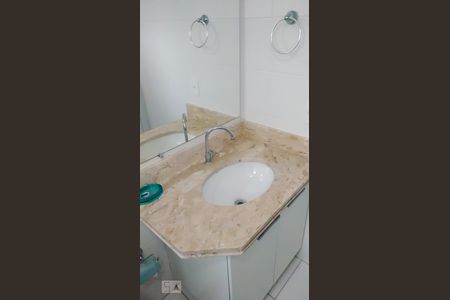 Apartamento para alugar com 50m², 2 quartos e 1 vaga Apartamento para alugar com 50m², 2 quartos e 1 vagaBanheiro