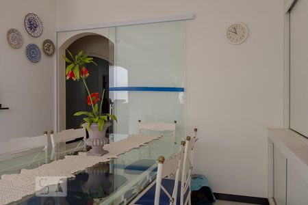 Casa à venda com 580m², 6 quartos e 4 vagasCozinha