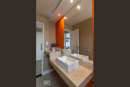 Apartamento à venda com 156m², 3 quartos e 1 vagaLavabo