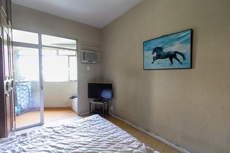 Apartamento à venda com 156m², 3 quartos e 1 vagaSuite