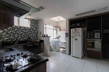 Apartamento à venda com 156m², 3 quartos e 1 vagaCozinha