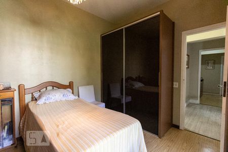 Apartamento à venda com 156m², 3 quartos e 1 vagaQuarto 1