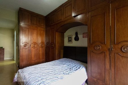 Apartamento à venda com 156m², 3 quartos e 1 vagaSuite