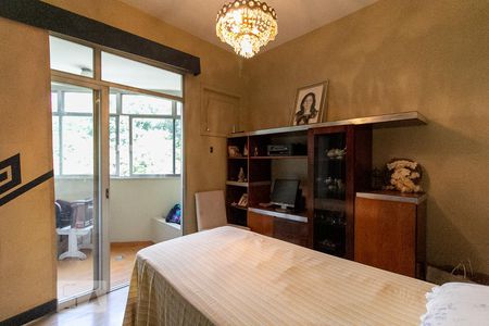 Apartamento à venda com 156m², 3 quartos e 1 vagaQuarto 1