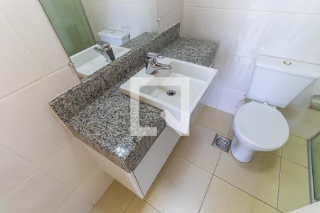 Banheiro da suíte de apartamento para alugar com 1 quarto, 50m² em Centro, Campinas
