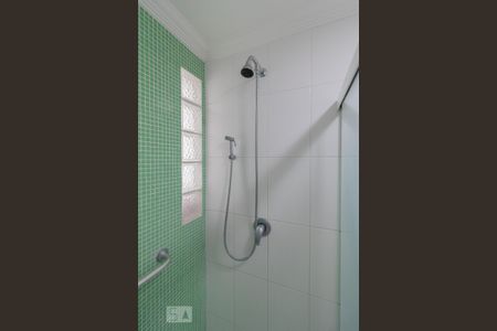 Apartamento à venda com 90m², 3 quartos e 1 vaga Apartamento à venda com 90m², 3 quartos e 1 vagaChuveiro