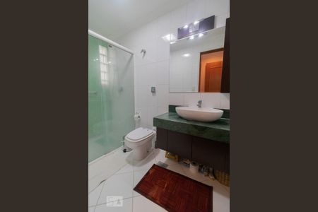 Apartamento à venda com 90m², 3 quartos e 1 vaga Apartamento à venda com 90m², 3 quartos e 1 vagaBanheiro