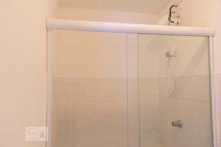 Banheiro de kitnet/studio à venda com 1 quarto, 35m² em Cambuci, São Paulo