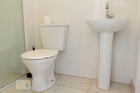 Banheiro de kitnet/studio à venda com 1 quarto, 35m² em Cambuci, São Paulo